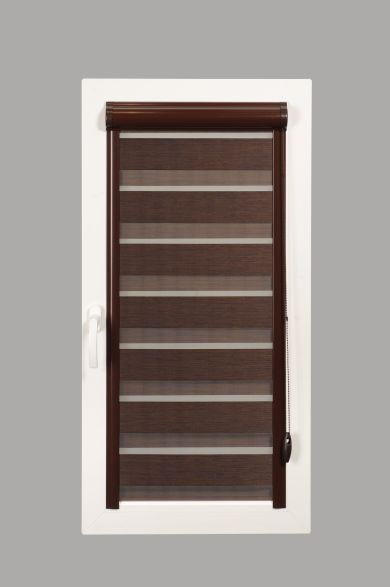 Day and night blinds cassette blinds with side guides