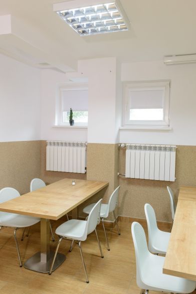 Cassette blinds with flat side guides - Helios