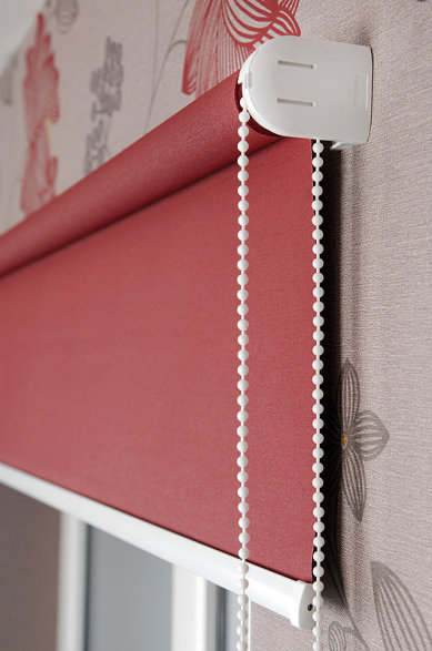 Blinds without cassette free-hanging